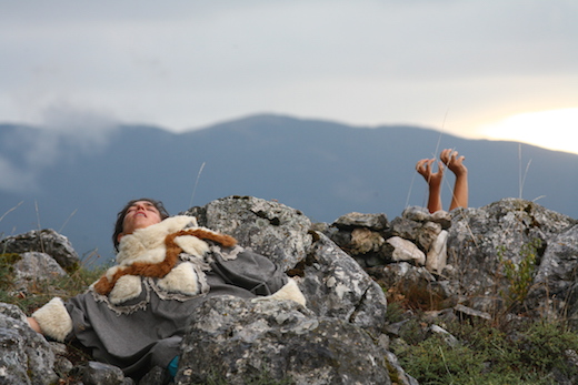 teatronatura_donnechecorronoconilupi